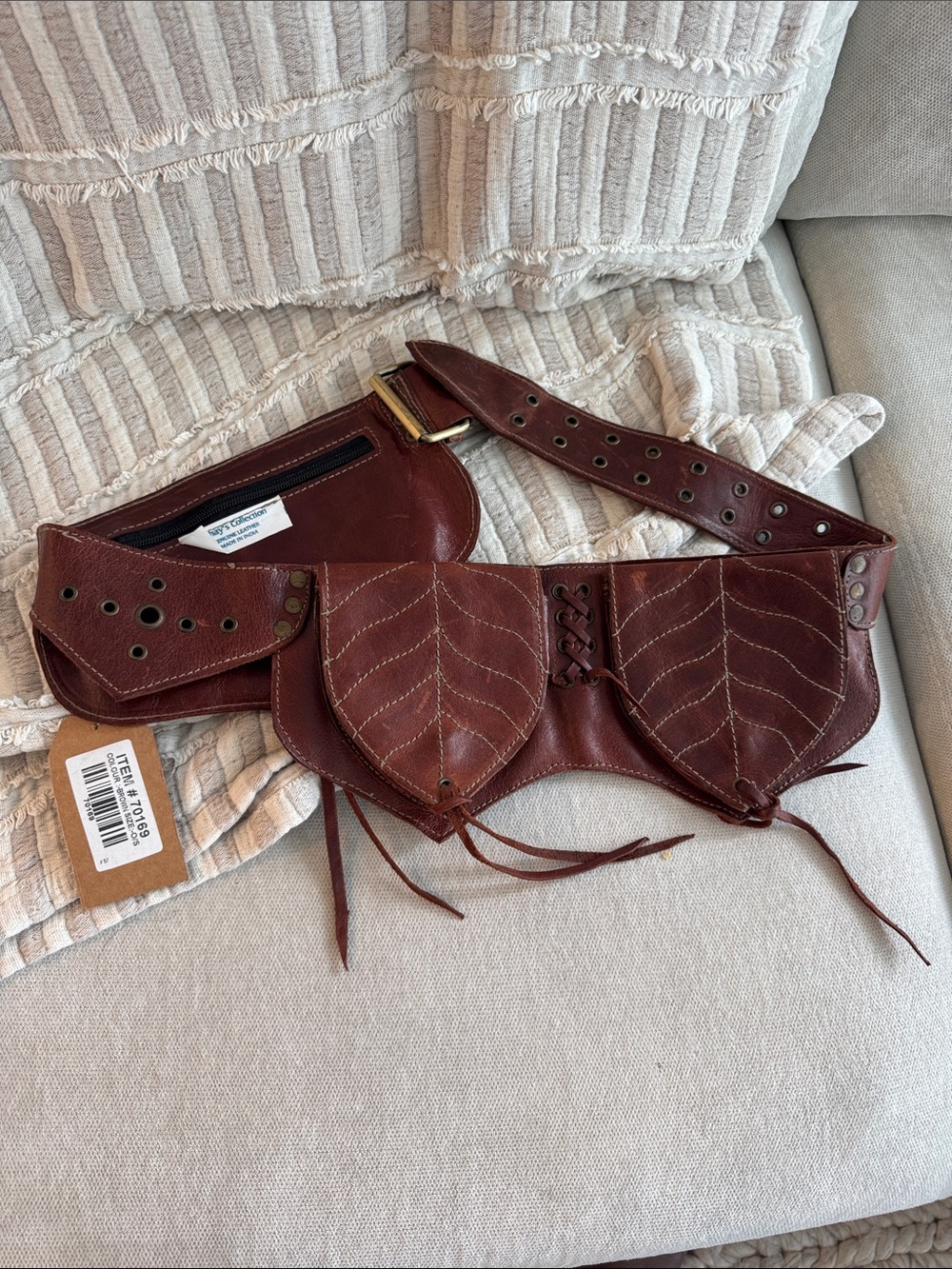 Leaf-Embellished Leather Waist Belt Bag - Brown